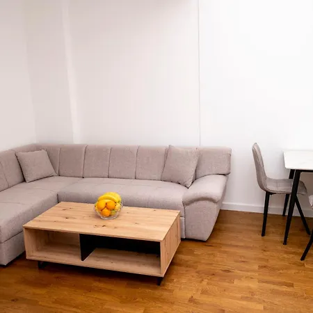 Riverbank * Podgorica