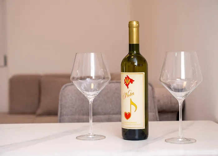 Riverbank Lejlighed *