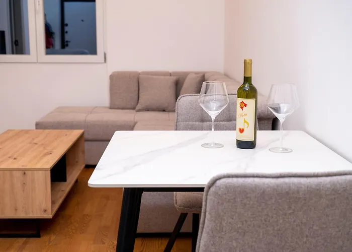 Riverbank * Podgorica